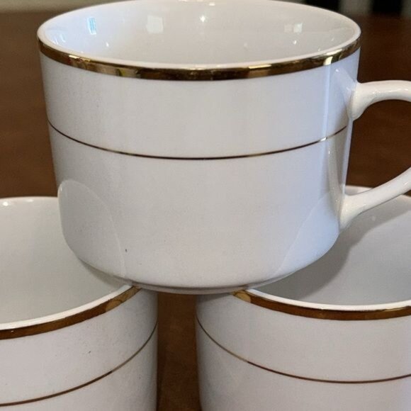 Set Of 3 New Traditions White Porcelain Cups With Gold Trim - Picture 2 of 6